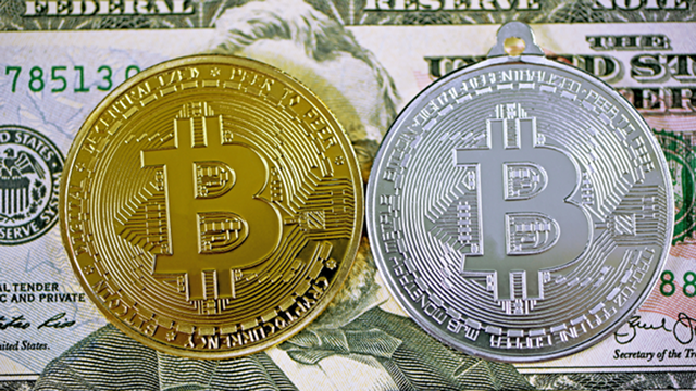 Bitcoin กลับสู่ 90,000 ดอลลาร์ ขณะที่สภาพคล่องช่วงวันหยุดลดลง